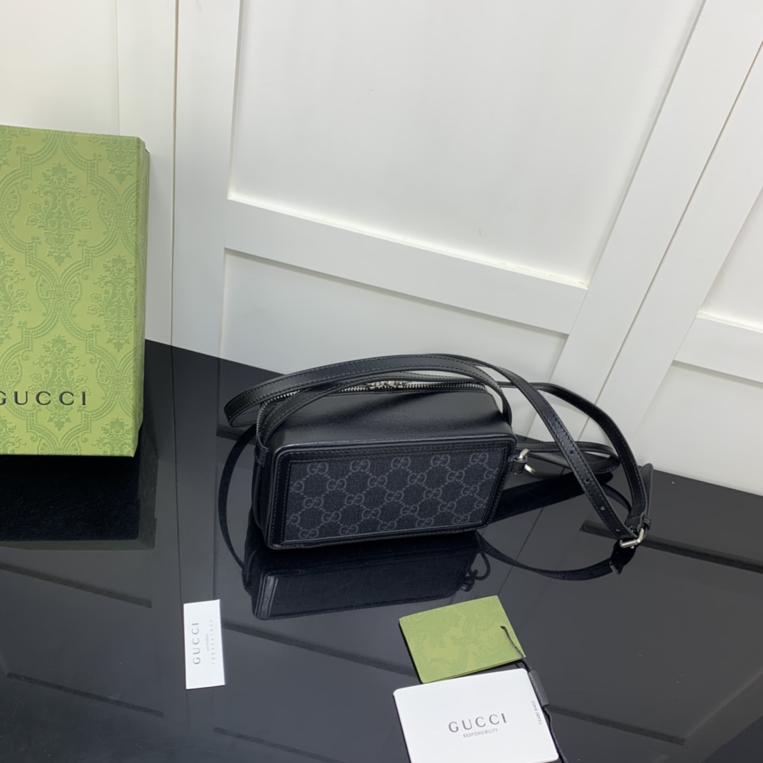 Gucci Satchel Bags